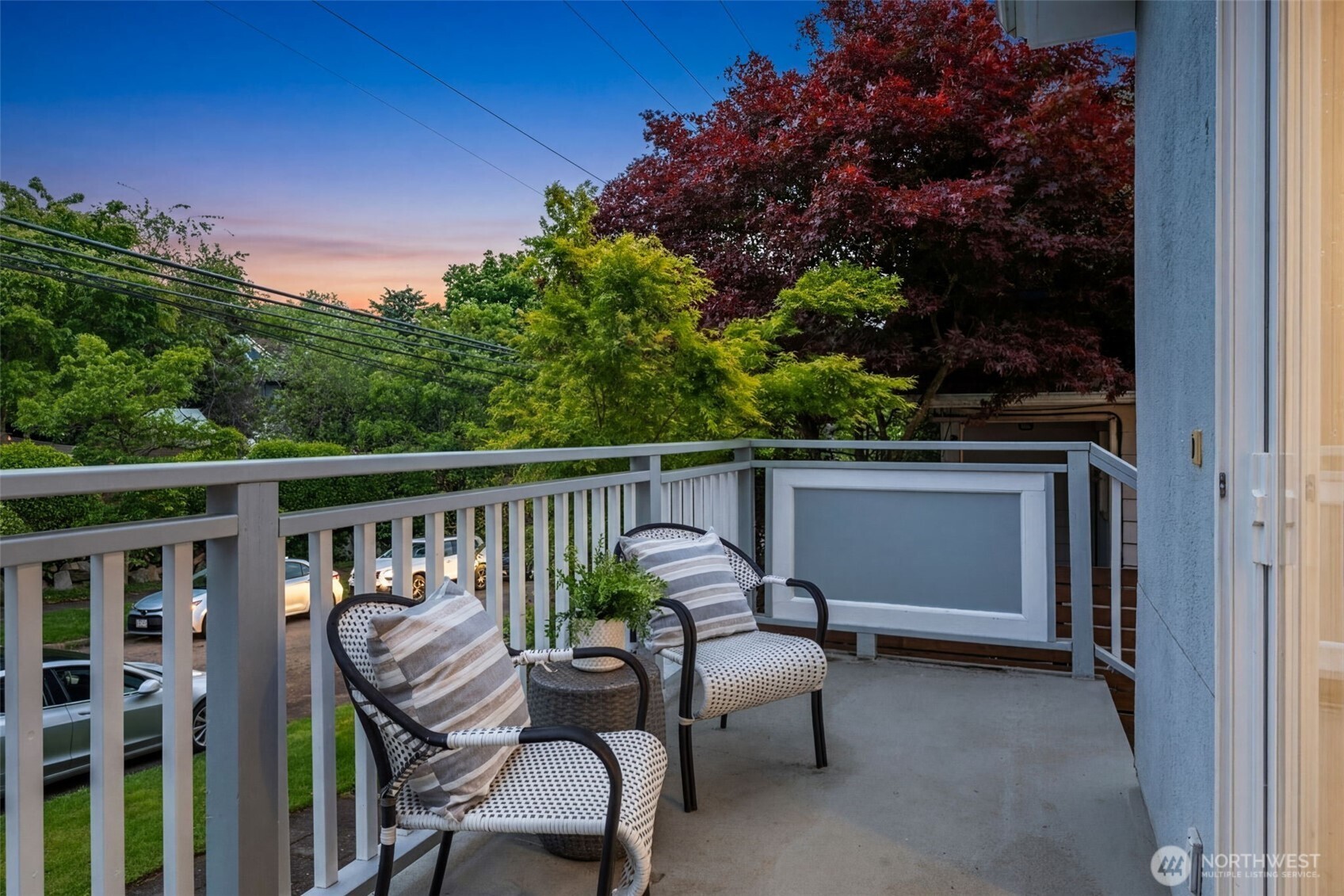 828 24th Avenue Seattle WA 98122