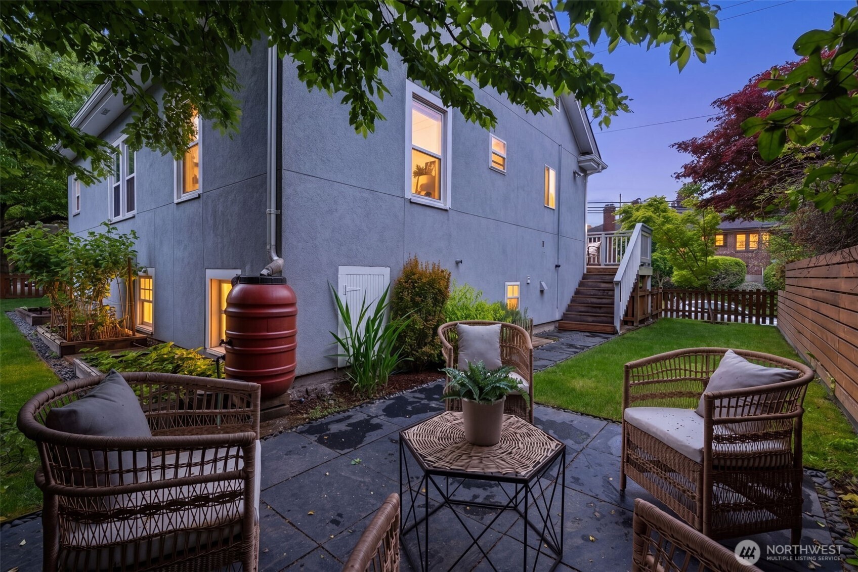 828 24th Avenue Seattle WA 98122