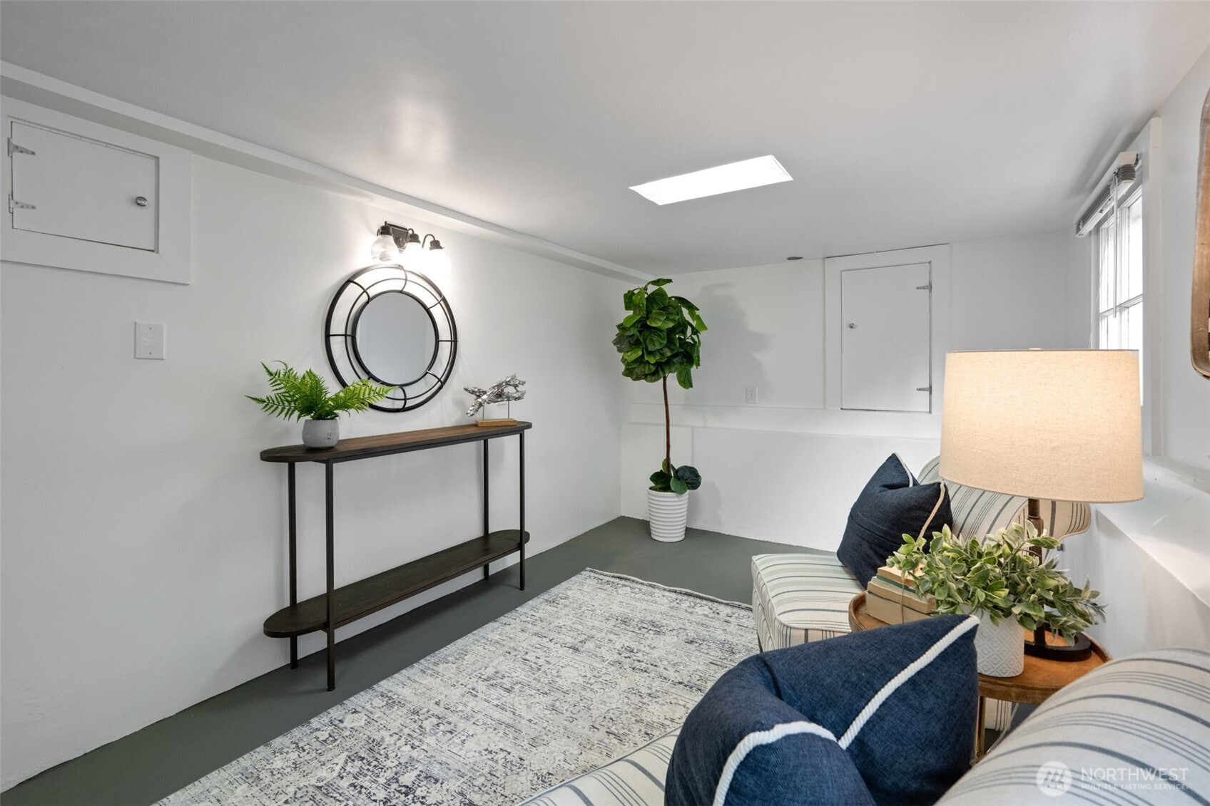 828 24th Avenue Seattle WA 98122
