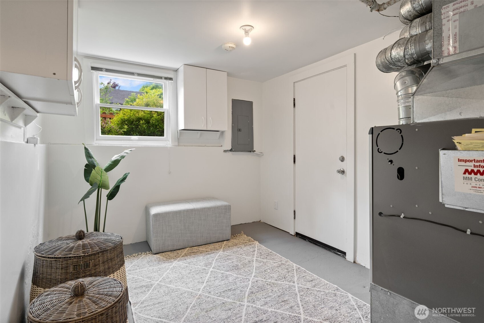 828 24th Avenue Seattle WA 98122
