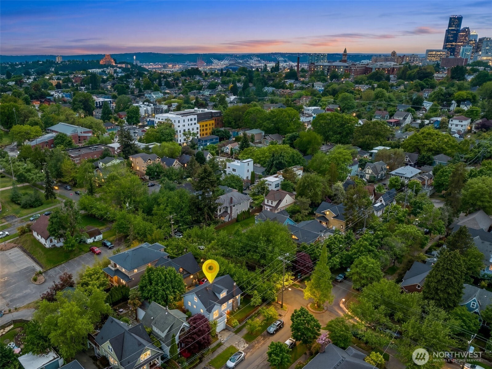 828 24th Avenue Seattle WA 98122