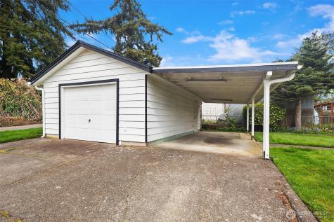 2230 Oakes Avenue Everett WA 98201