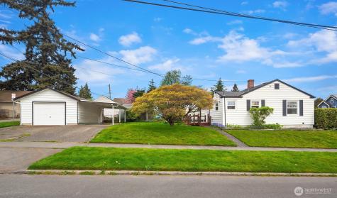 2230 Oakes Avenue Everett WA 98201