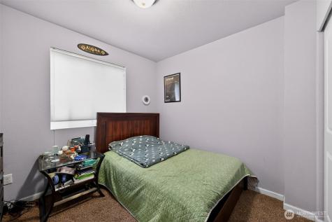 5007 NE 6th Street Renton WA 98059