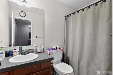 5007 NE 6th Street Renton WA 98059