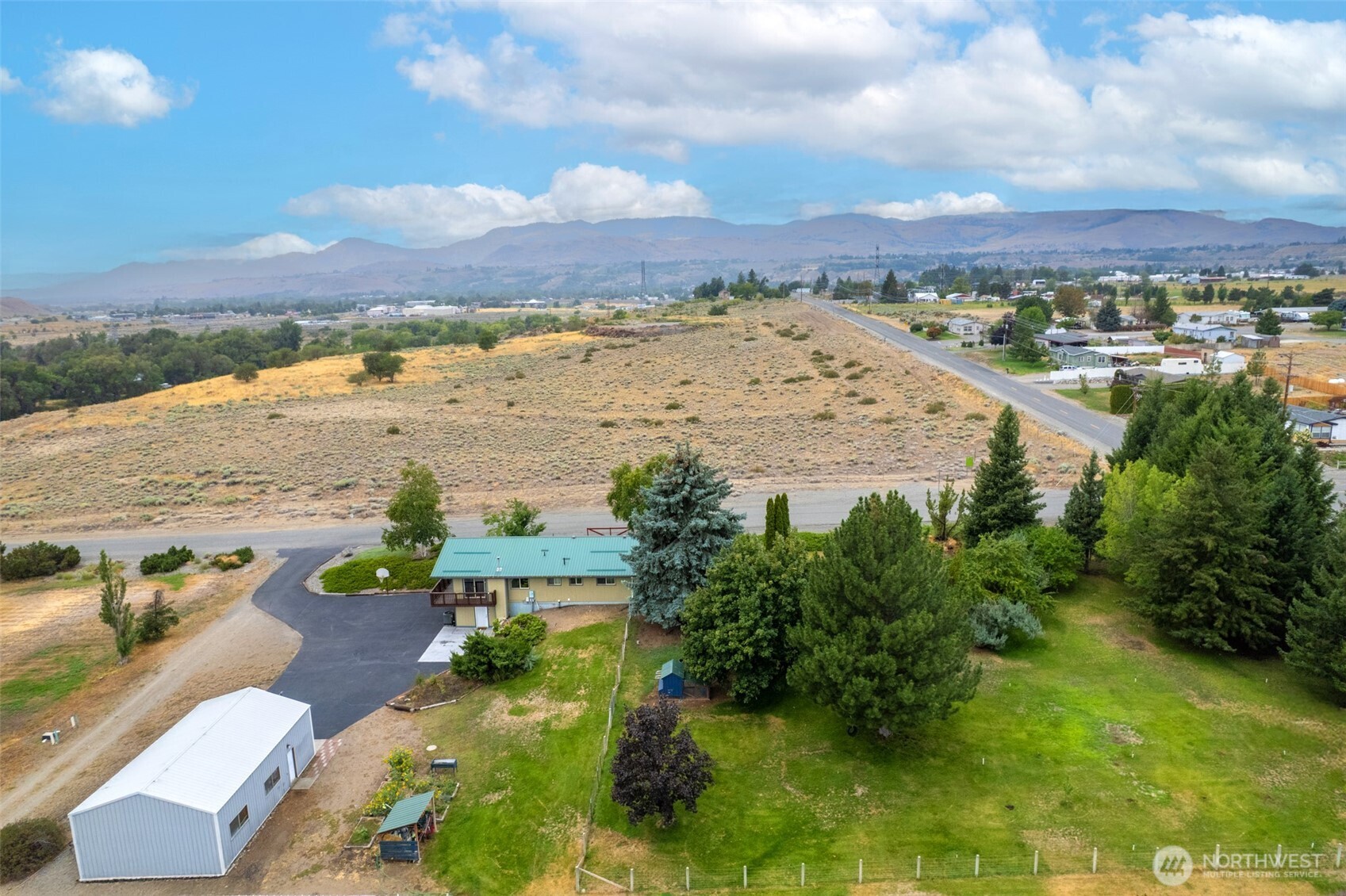 5 Parkway Street W Omak WA 98841
