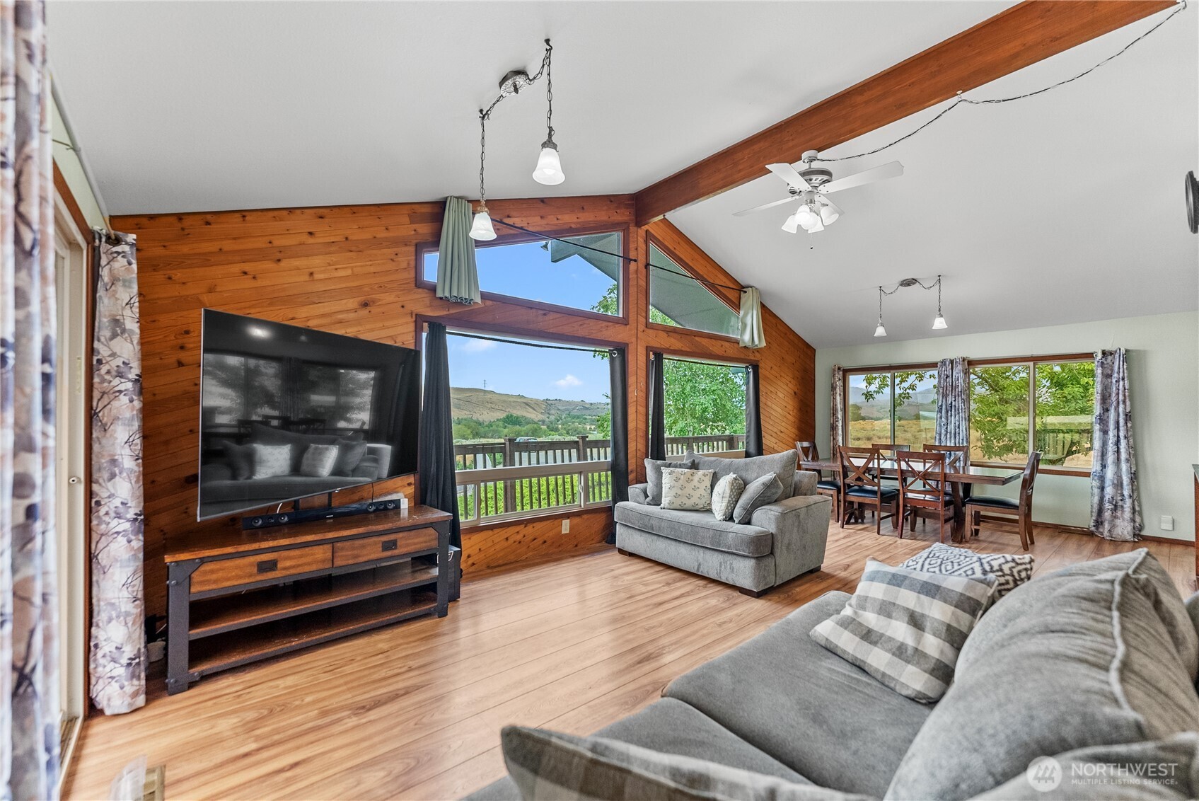 5 Parkway Street W Omak WA 98841