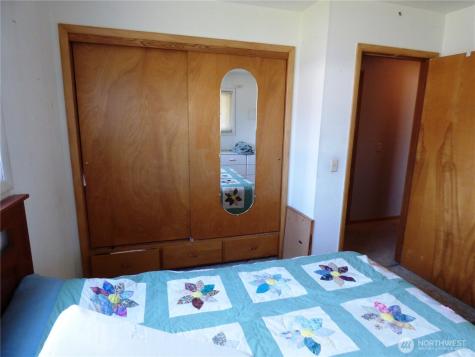 212 7th Street S Brewster WA 98812