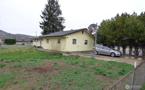 212 7th Street S Brewster WA 98812