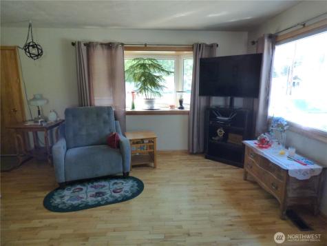 212 7th Street S Brewster WA 98812