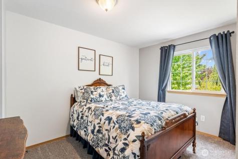 7502 46th Place NE Marysville WA 98270