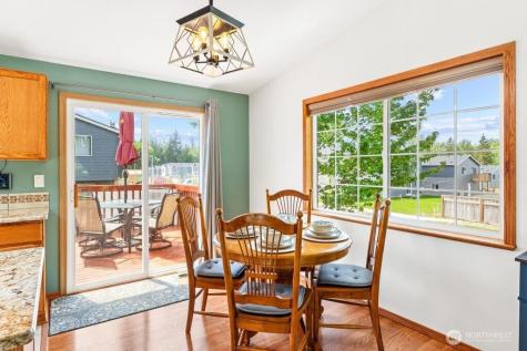 7502 46th Place NE Marysville WA 98270
