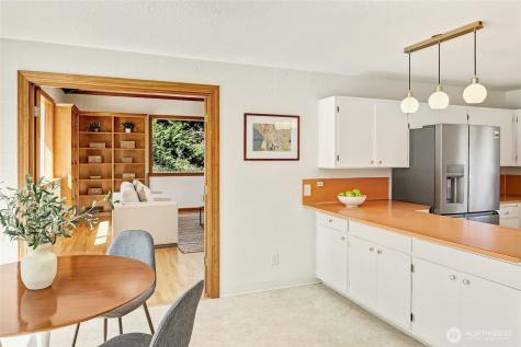 2209 NE 177th Street Shoreline WA 98155