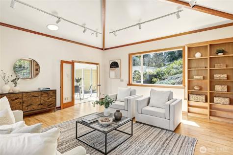 2209 NE 177th Street Shoreline WA 98155