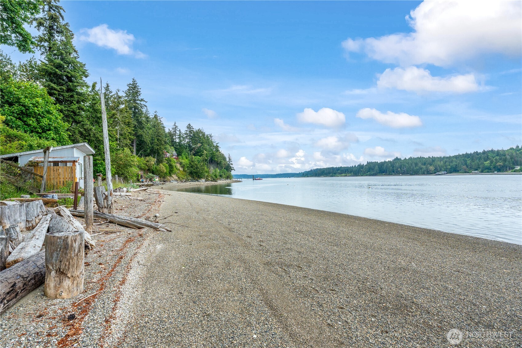 415 E Herron Boulevard NW Lakebay WA 98349