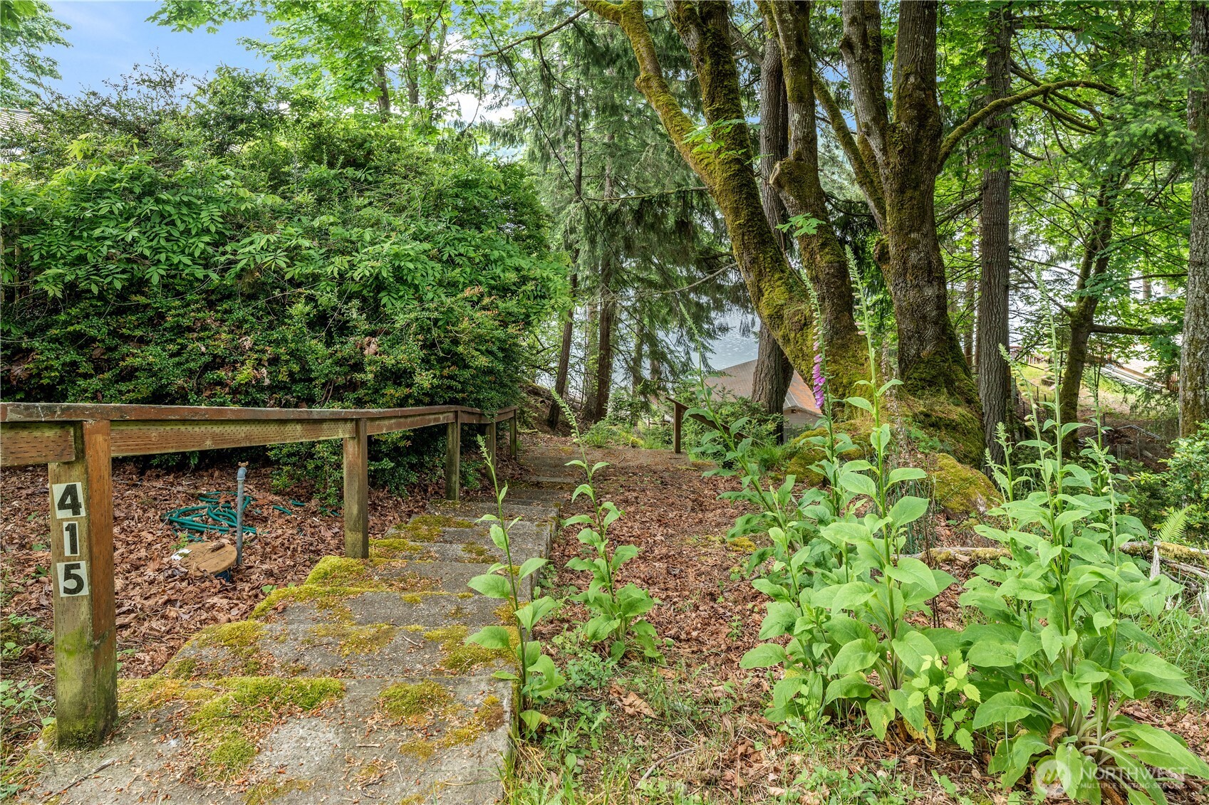 415 E Herron Boulevard NW Lakebay WA 98349