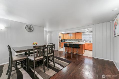 4736 164th Tukwila WA 98188