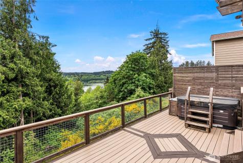 2368 Sand Dollar Road W Bremerton WA 98312