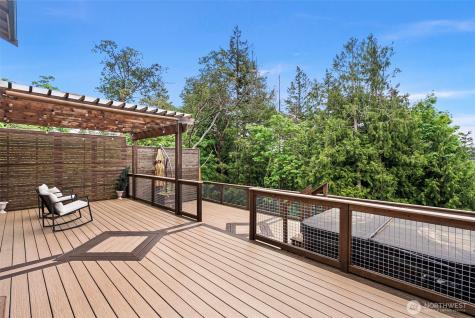 2368 Sand Dollar Road W Bremerton WA 98312