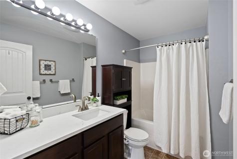 2368 Sand Dollar Road W Bremerton WA 98312