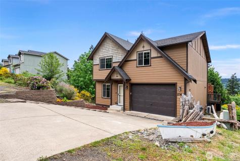 2368 Sand Dollar Road W Bremerton WA 98312