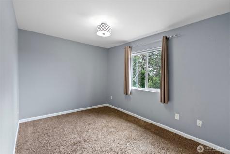 2368 Sand Dollar Road W Bremerton WA 98312