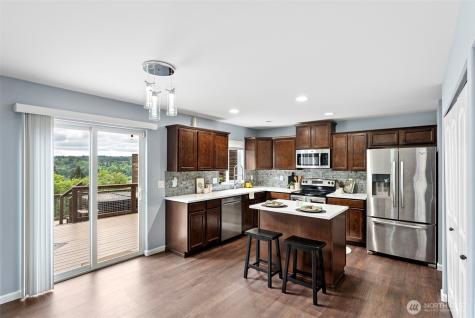 2368 Sand Dollar Road W Bremerton WA 98312