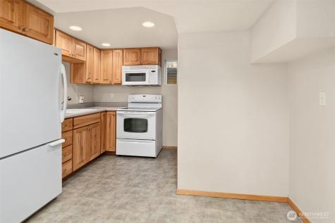 11340 Alton Avenue NE Seattle WA 98125