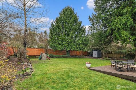 11340 Alton Avenue NE Seattle WA 98125