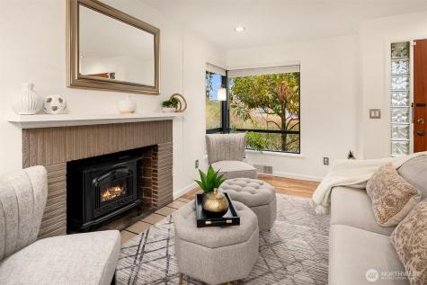 11340 Alton Avenue NE Seattle WA 98125