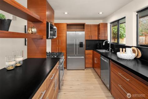 11340 Alton Avenue NE Seattle WA 98125