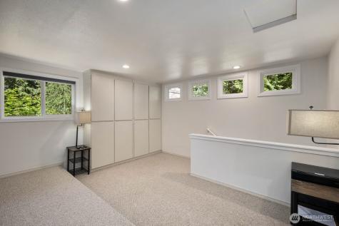 2225 107th Avenue E Edgewood WA 98372