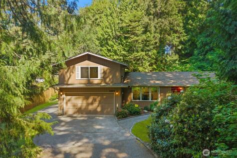 2225 107th Avenue E Edgewood WA 98372