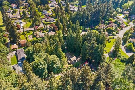 2225 107th Avenue E Edgewood WA 98372