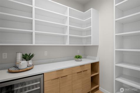 2728 63rd Avenue SE Mercer Island WA 98040