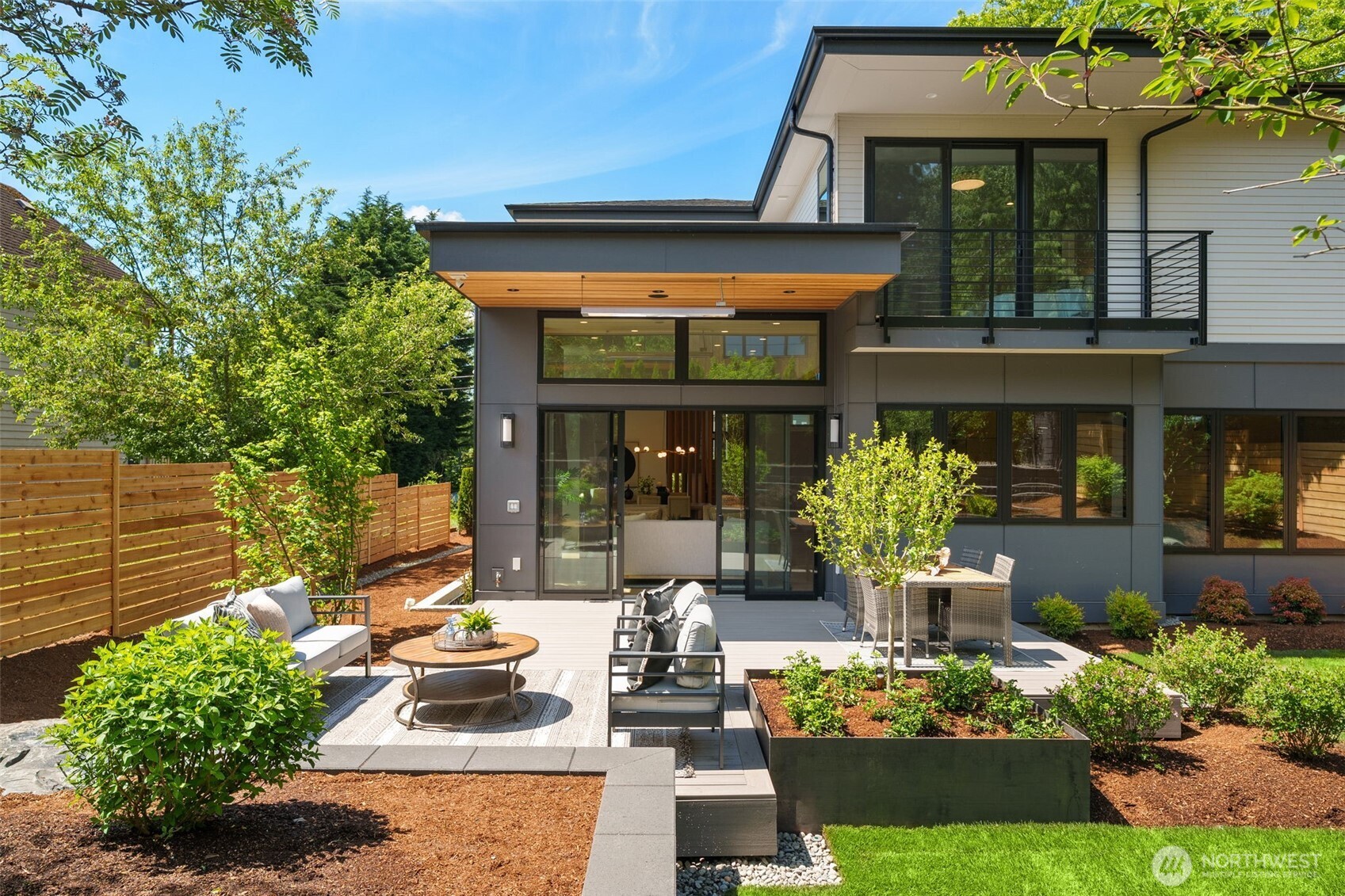 2728 63rd Avenue SE Mercer Island WA 98040
