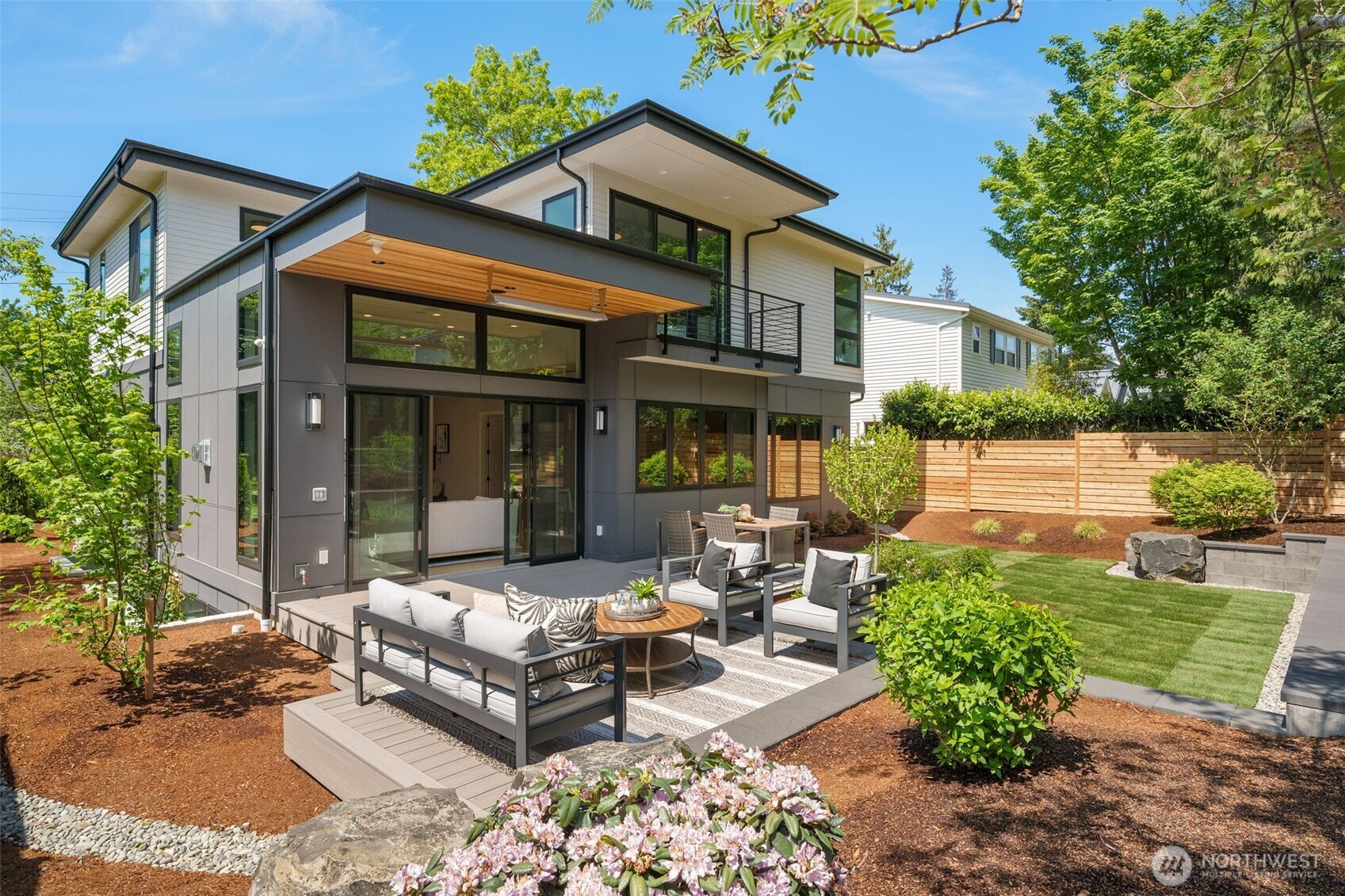 2728 63rd Avenue SE Mercer Island WA 98040