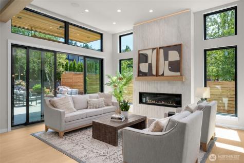 2728 63rd Avenue SE Mercer Island WA 98040