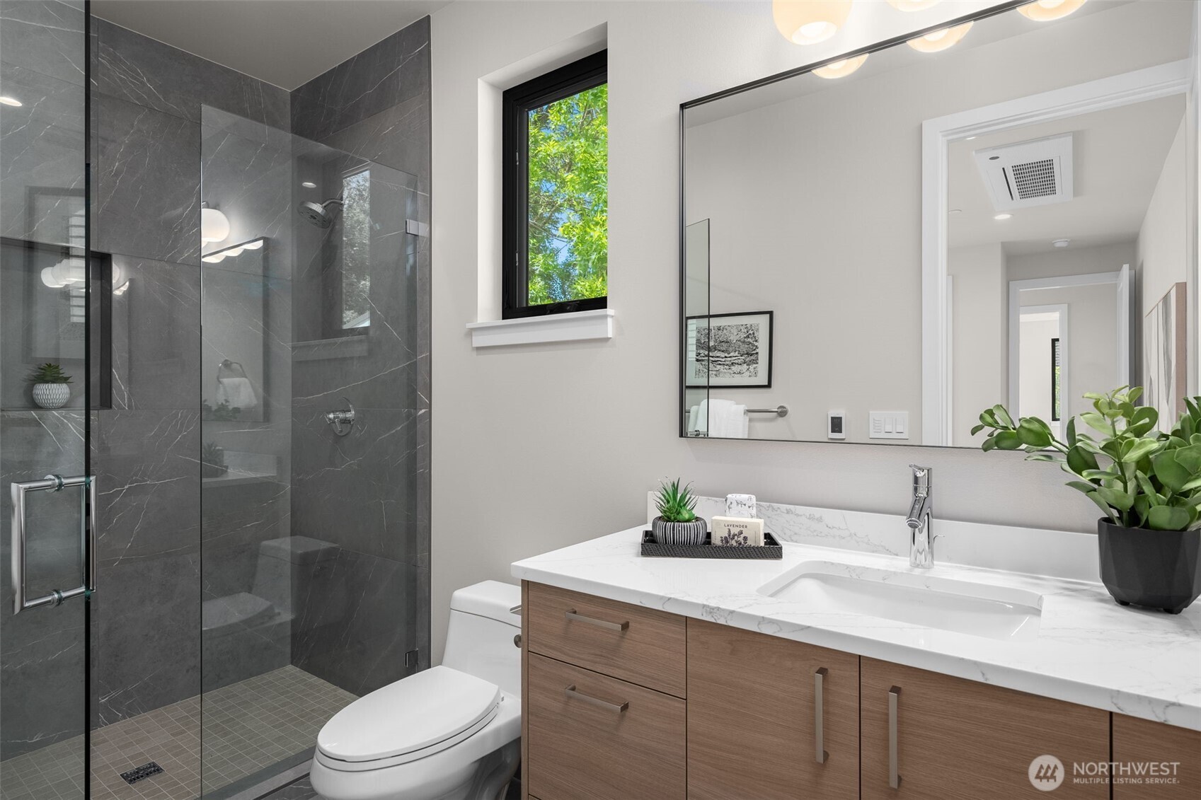 2728 63rd Avenue SE Mercer Island WA 98040