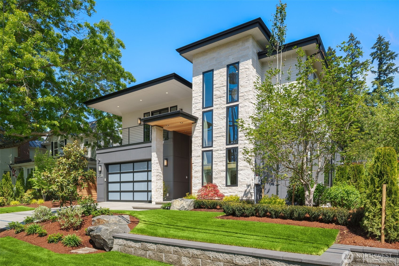 2728 63rd Avenue SE Mercer Island WA 98040