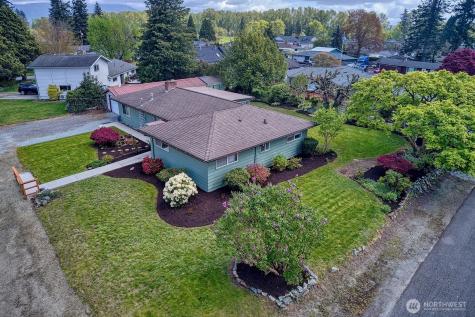 1724 Sunset Drive Burlington WA 98233