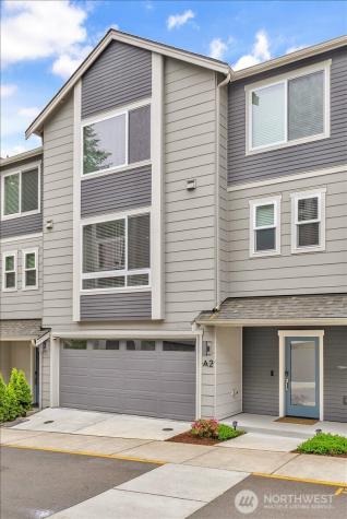 13628 Manor Way Lynnwood WA 98087