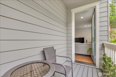 13628 Manor Way Lynnwood WA 98087