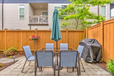 13628 Manor Way Lynnwood WA 98087