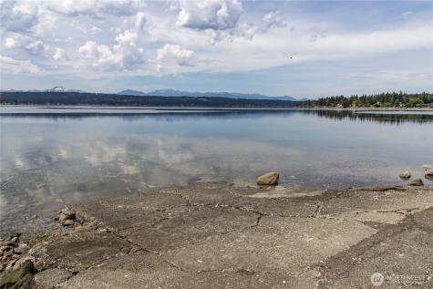 379 NW Mosher Canyon Road Bremerton WA 98311