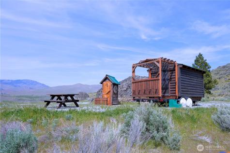 675 Peach Road Waterville WA 98858