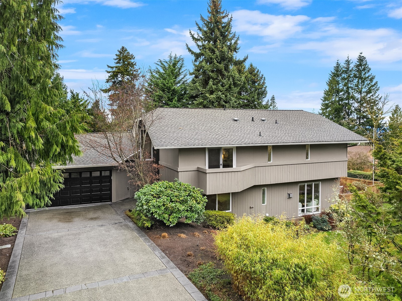 14224 SE 45th Place Bellevue WA 98006