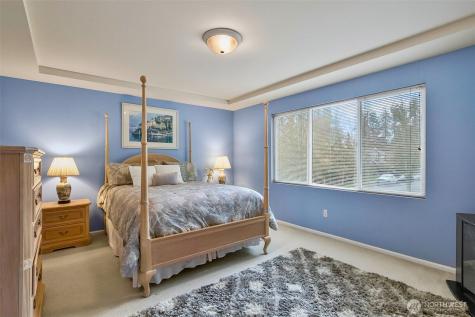 17401 33rd Drive SE Bothell WA 98012