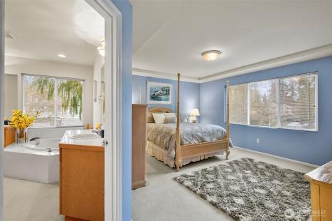 17401 33rd Drive SE Bothell WA 98012