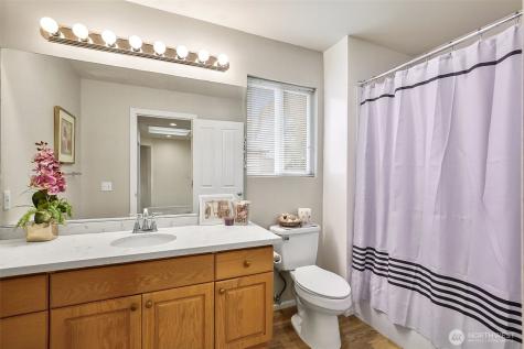 17401 33rd Drive SE Bothell WA 98012